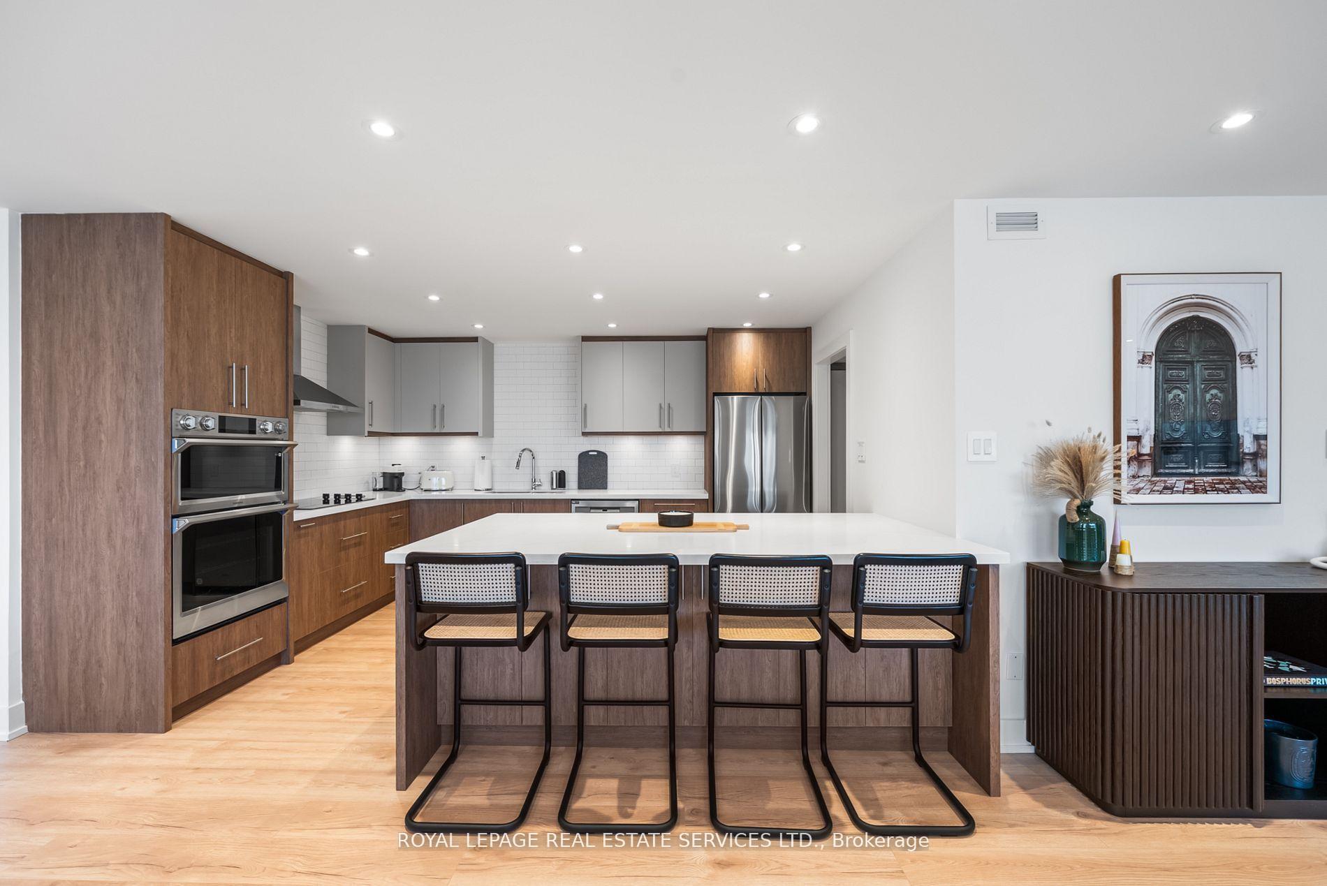 Photo 10 of Unit 2008, 175 Cumberland Street, Toronto, The Annex — HOMEH