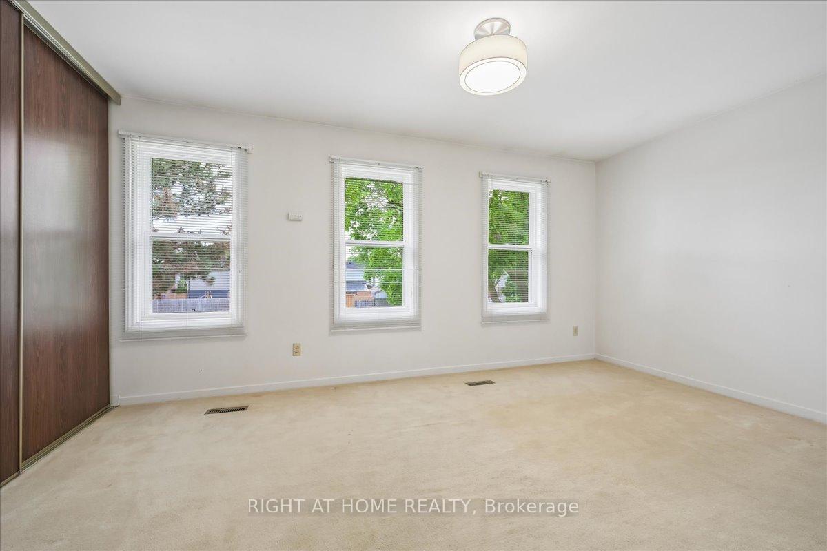 Photo 12 of Unit 2, 1020 Central Park Drive, Brampton, Northgate — HOMEH