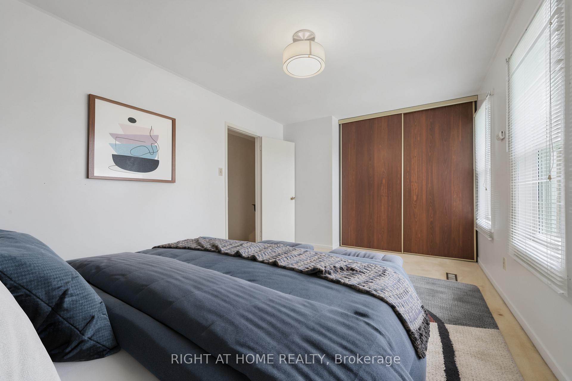 Photo 13 of Unit 2, 1020 Central Park Drive, Brampton, Northgate — HOMEH