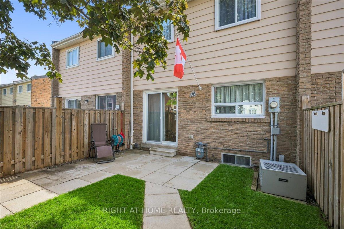Photo 25 of Unit 2, 1020 Central Park Drive, Brampton, Northgate — HOMEH