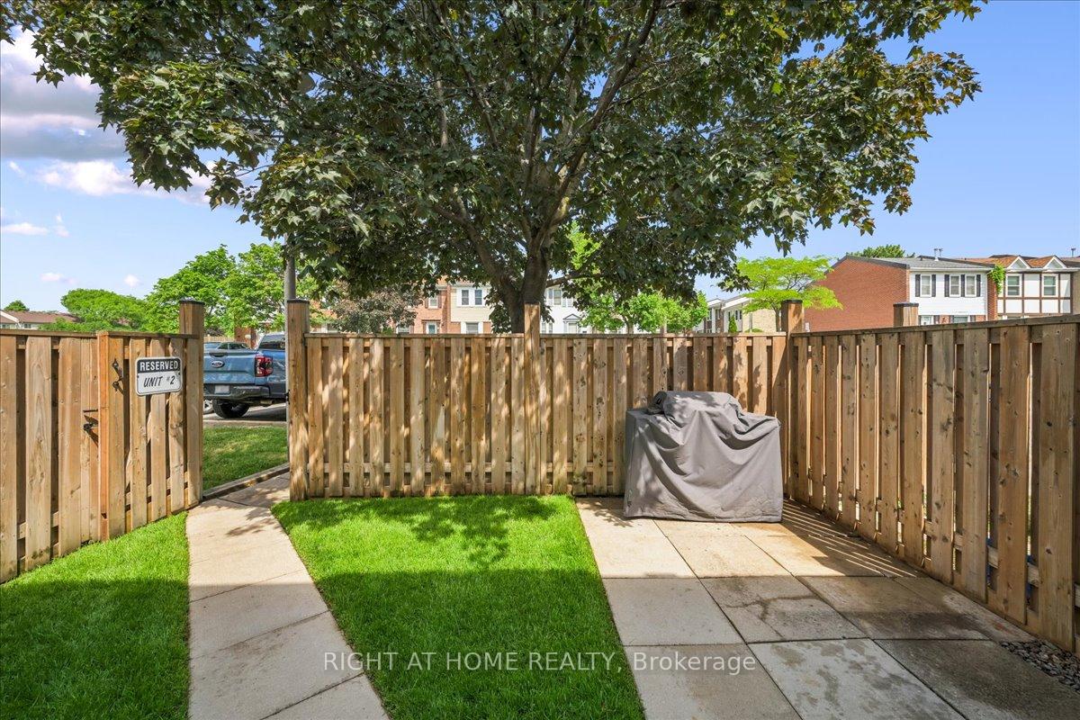 Photo 27 of Unit 2, 1020 Central Park Drive, Brampton, Northgate — HOMEH