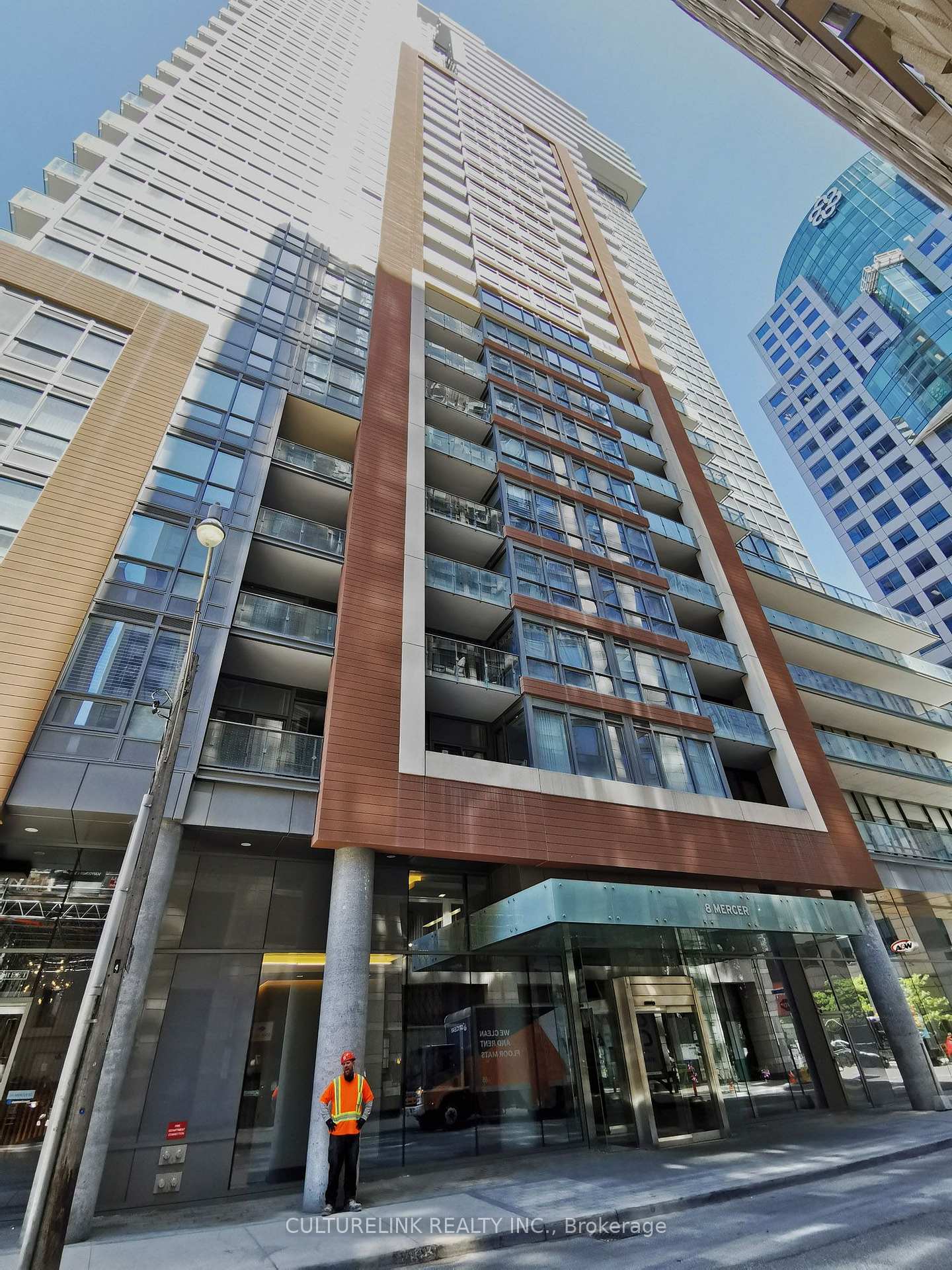 Photo 2 of Unit 1712, 8 Mercer Street, Toronto, Waterfront Communities — HOMEH