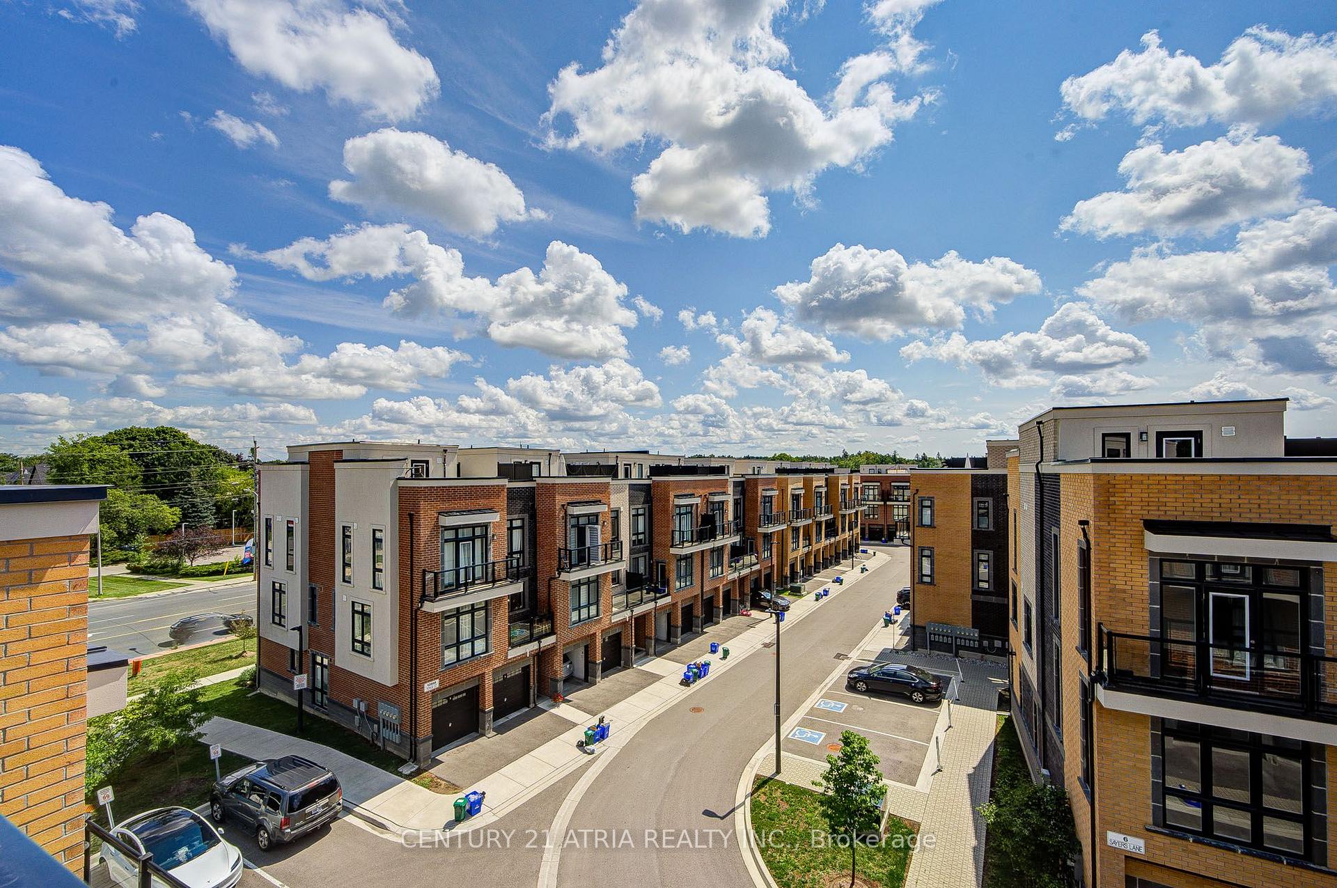 Photo 49 of Unit 18, 1 Bond Crescent, Richmond Hill, Oak Ridges — HOMEH