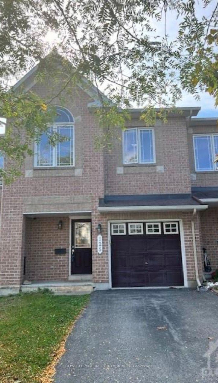 Front of 125 Woodmill Terrace W