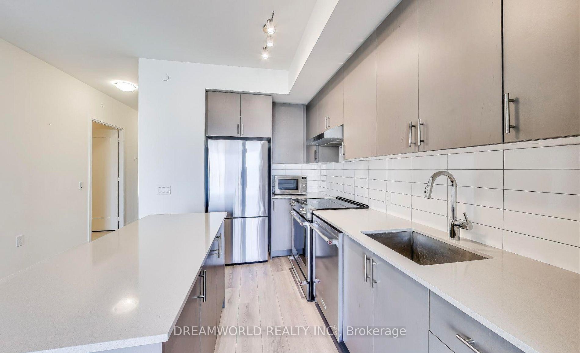 Photo 10 of Unit 1409, 9000 Jane Street, Vaughan, Vellore Village — HOMEH