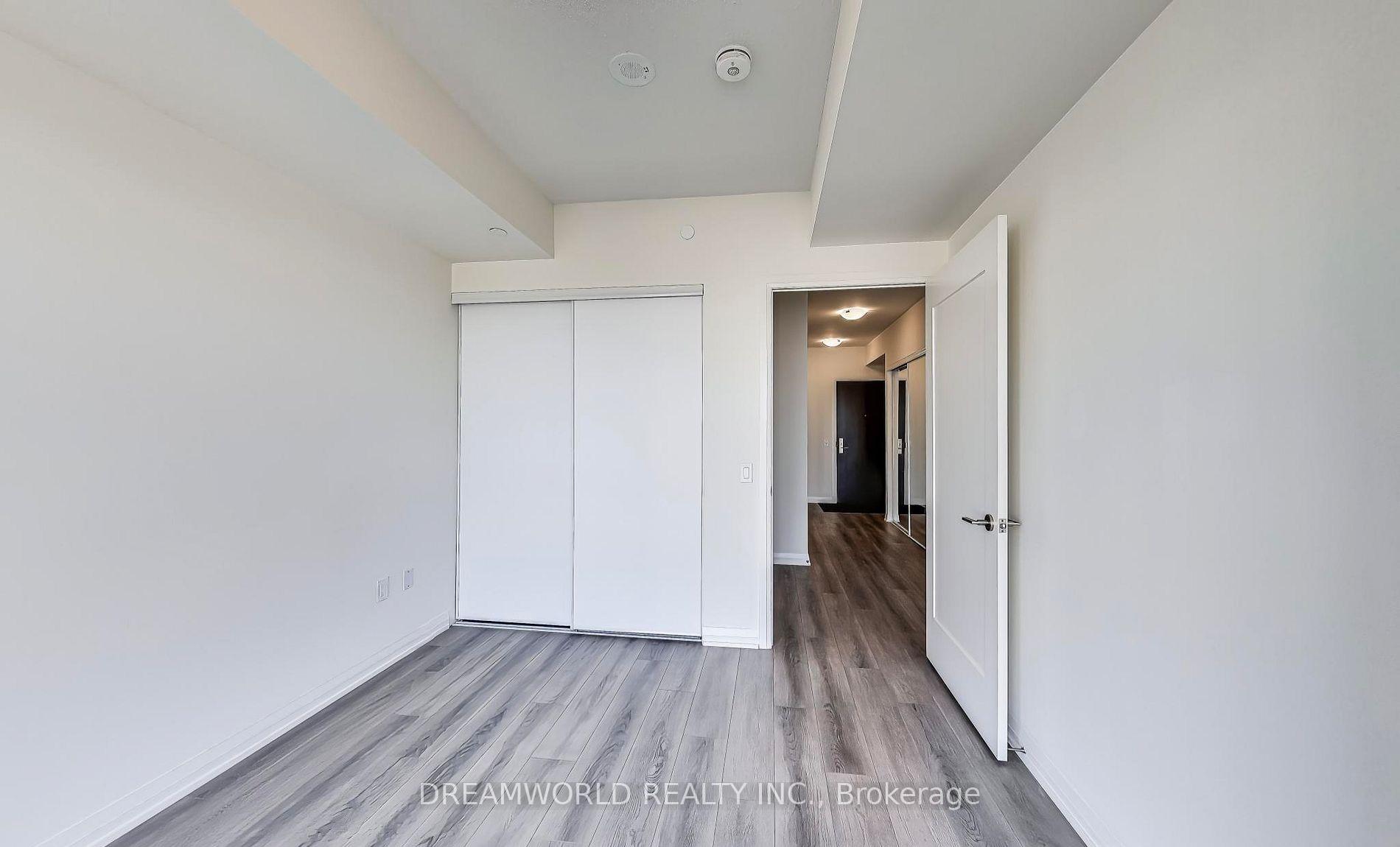 Photo 13 of Unit 1409, 9000 Jane Street, Vaughan, Vellore Village — HOMEH