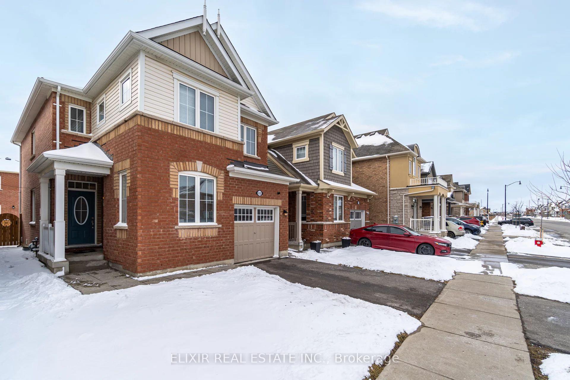 Photo 3 of 532 Edenbrook Hill Drive, Brampton, Northwest Brampton — HOMEH
