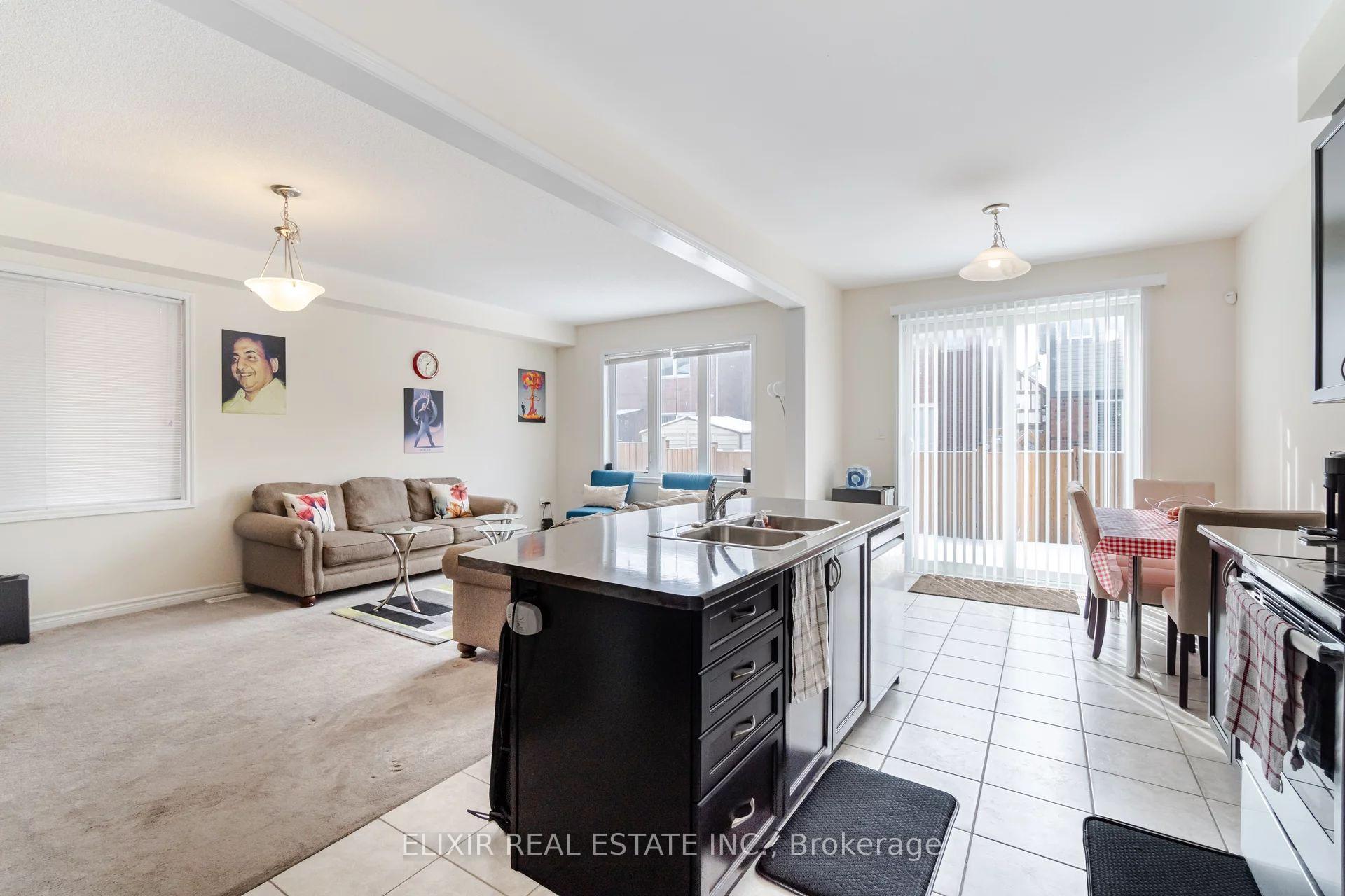 Photo 9 of 532 Edenbrook Hill Drive, Brampton, Northwest Brampton — HOMEH