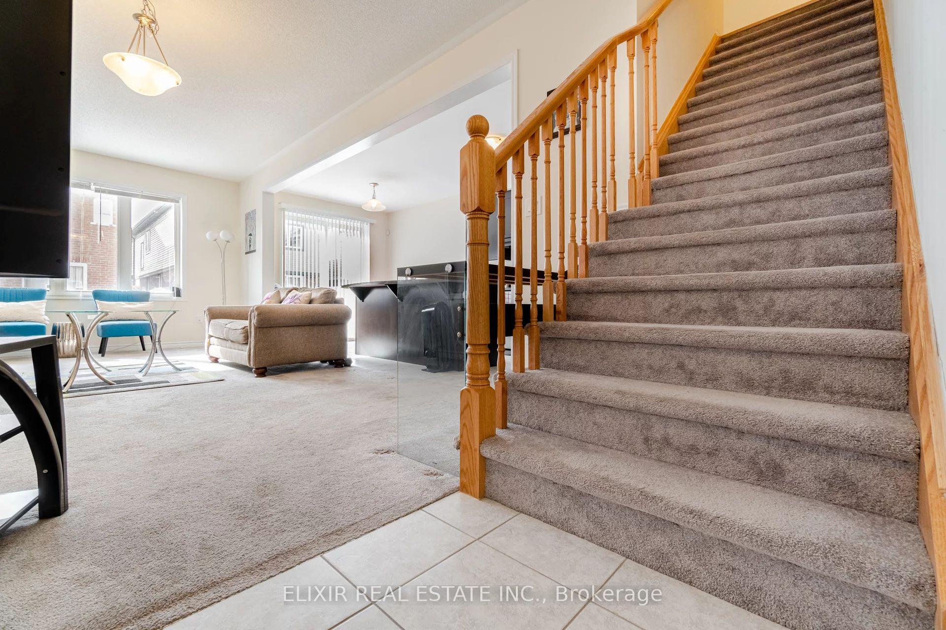Photo 17 of 532 Edenbrook Hill Drive, Brampton, Northwest Brampton — HOMEH