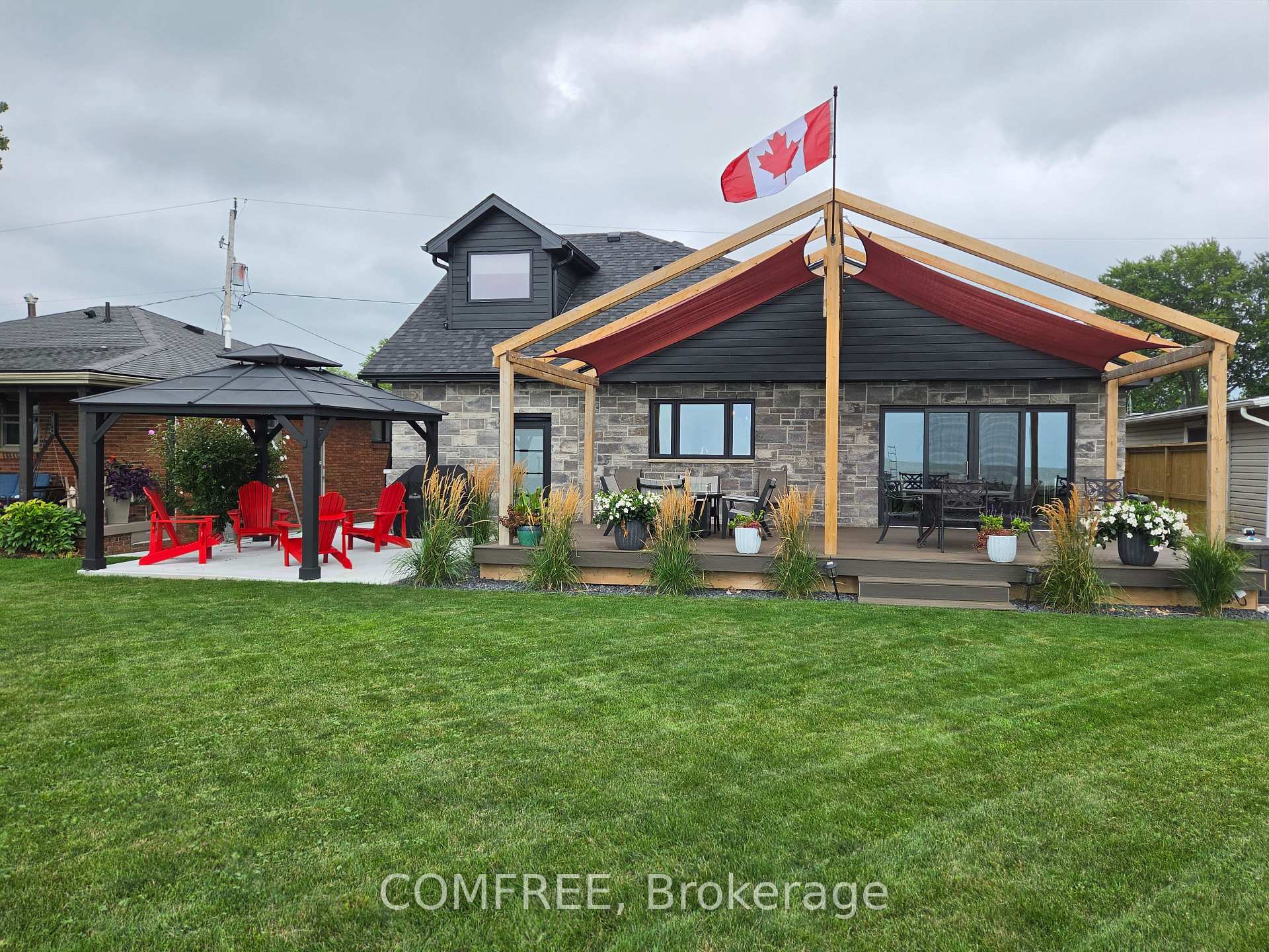 Photo 5 of 1007 Lakeshore Park, Lakeshore — HOMEH