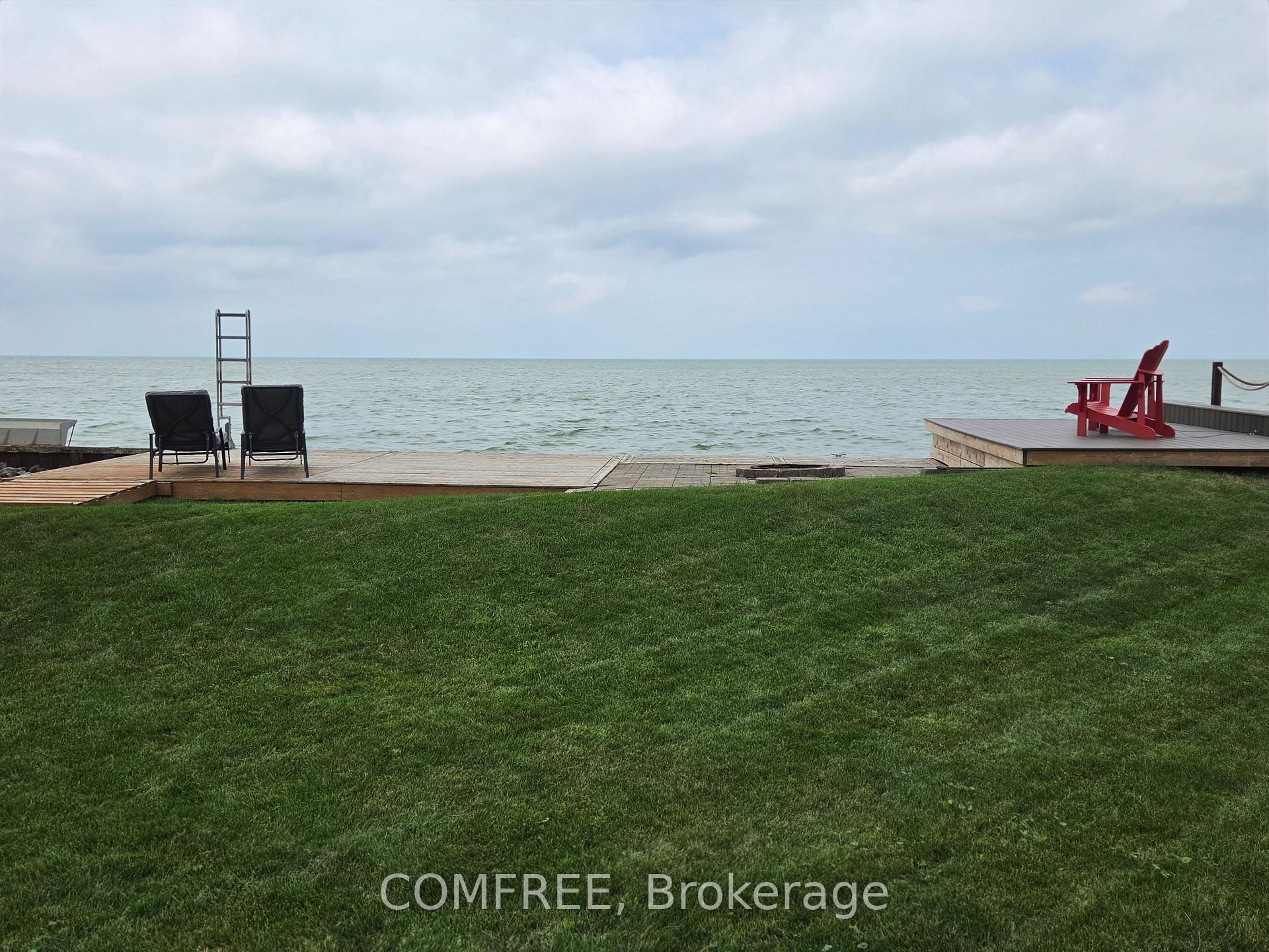 Photo 11 of 1007 Lakeshore Park, Lakeshore — HOMEH