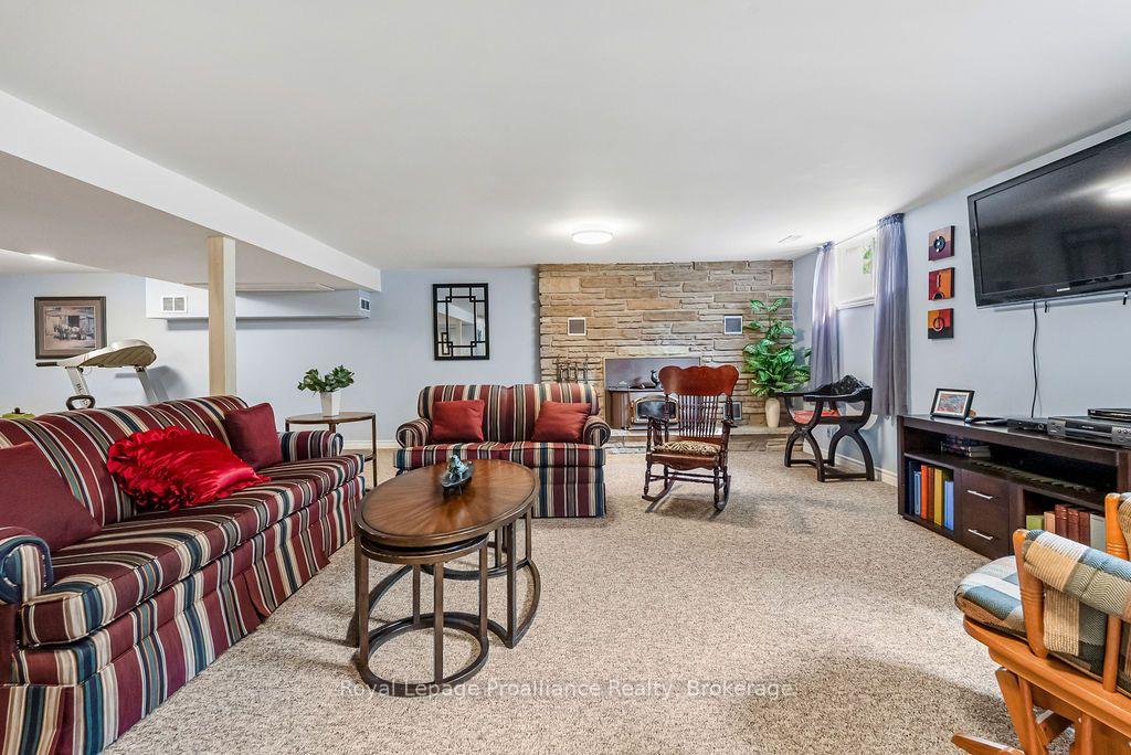 Photo 30 of 794 Foxboro Stirling Road, Quinte West, Sidney Ward — HOMEH