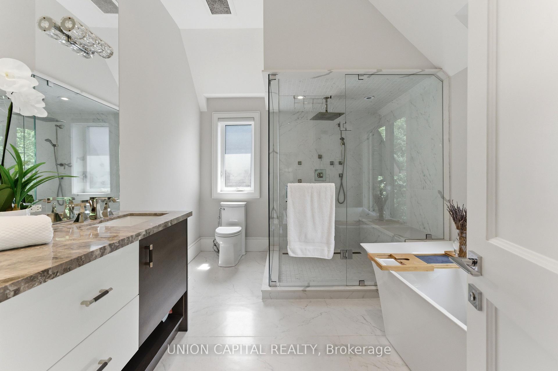 Photo 26 of 20 Walker Road, North York, Lansing-Westgate — HOMEH