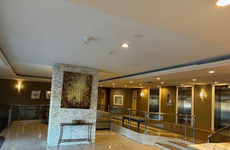 Photo 2 of Unit 112, 61 Markbrook Lane, Etobicoke, Mount Olive-Silverstone-Jamestown — HOMEH