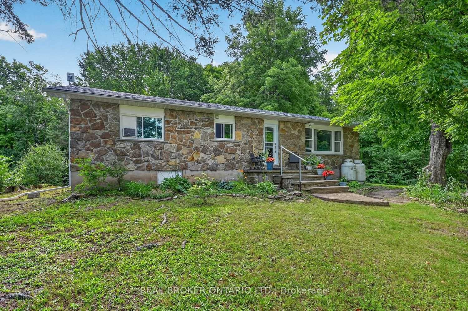 Photo 2 of 5397 Roger Stevens Drive, Montague, Montague Twp — HOMEH