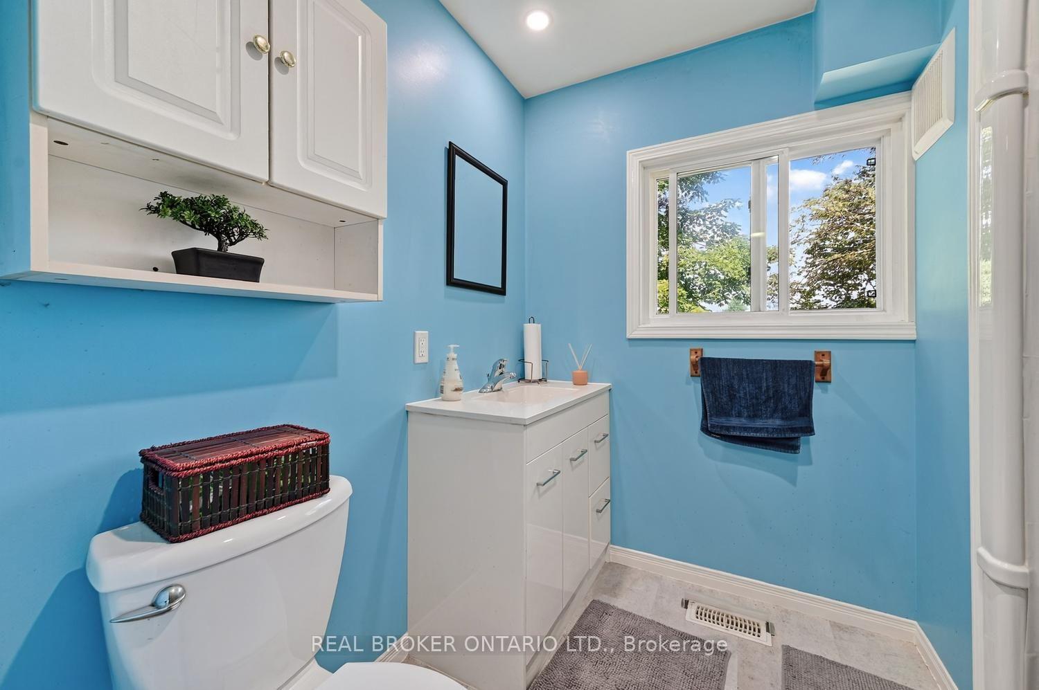 Photo 14 of 5397 Roger Stevens Drive, Montague, Montague Twp — HOMEH