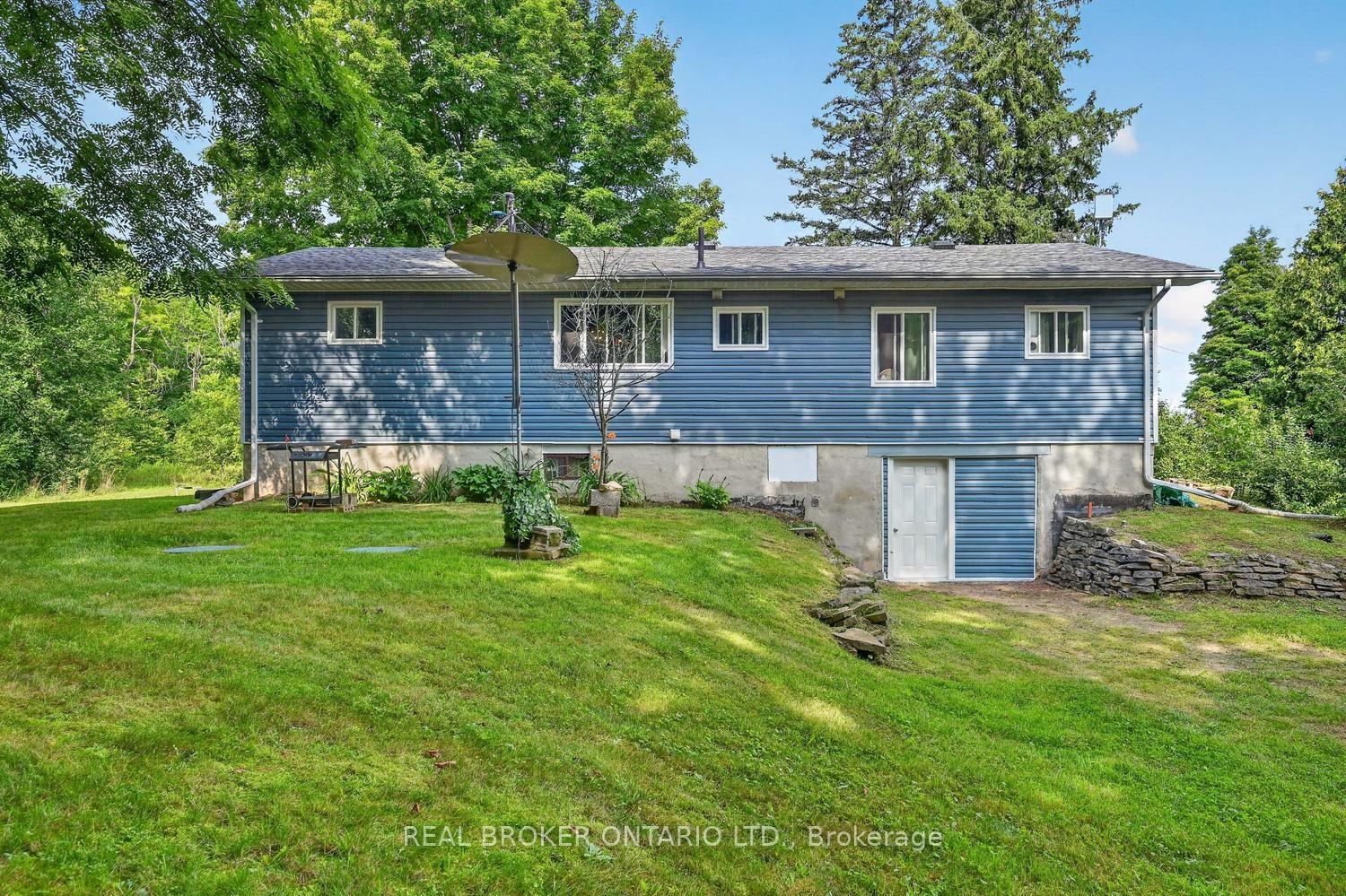 Photo 32 of 5397 Roger Stevens Drive, Montague, Montague Twp — HOMEH