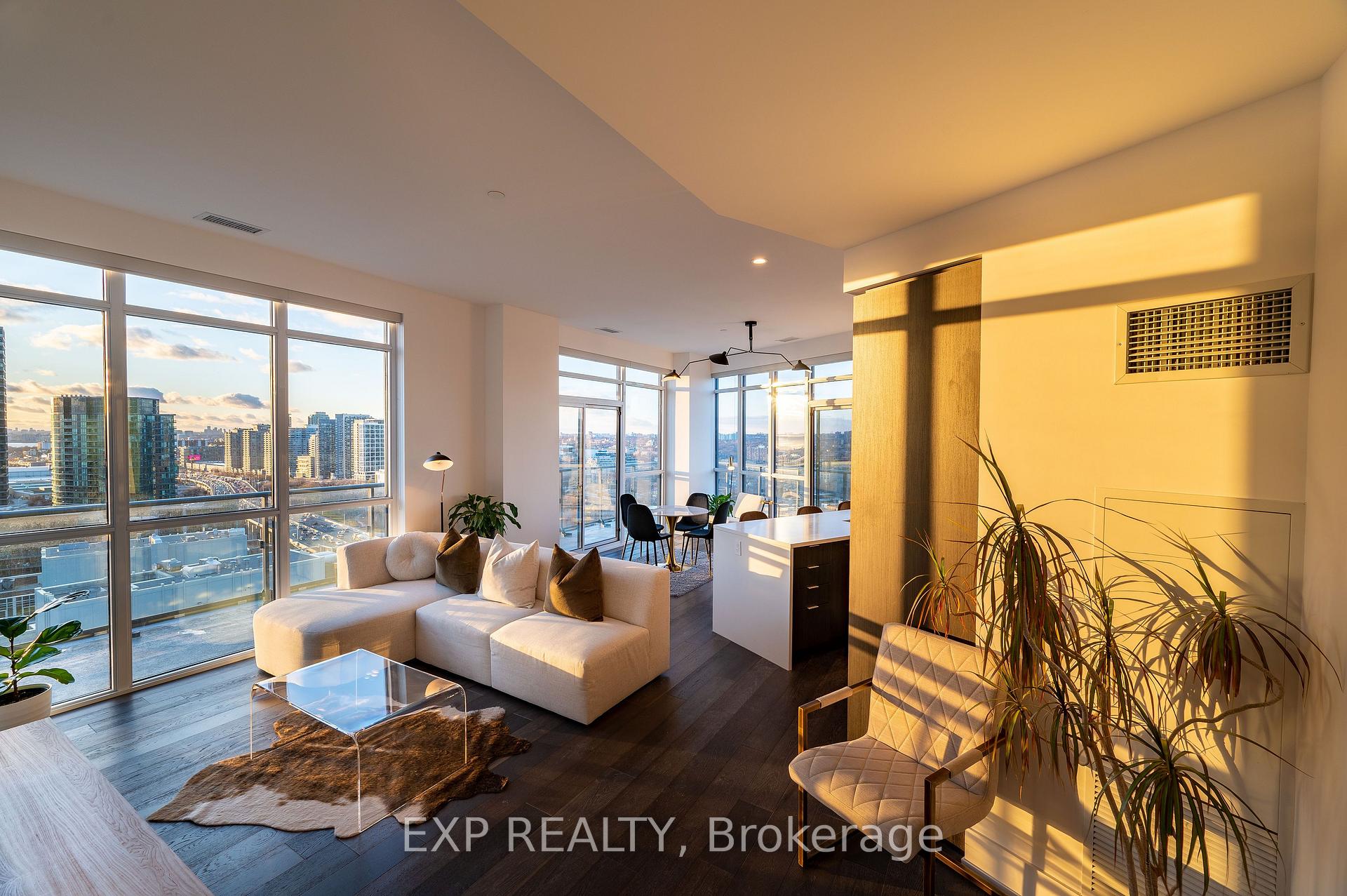 Photo 6 of Unit PH03, 38 Iannuzzi Street, Toronto, Waterfront Communities — HOMEH