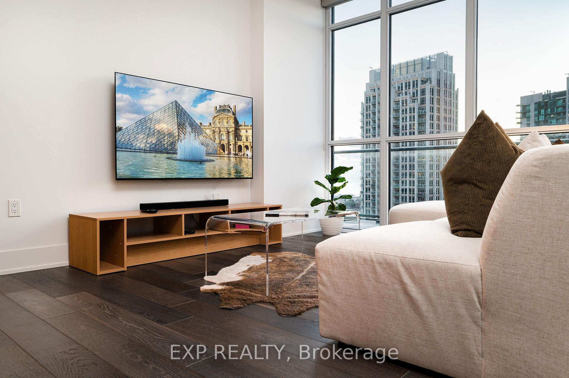 Photo 7 of Unit PH03, 38 Iannuzzi Street, Toronto, Waterfront Communities — HOMEH