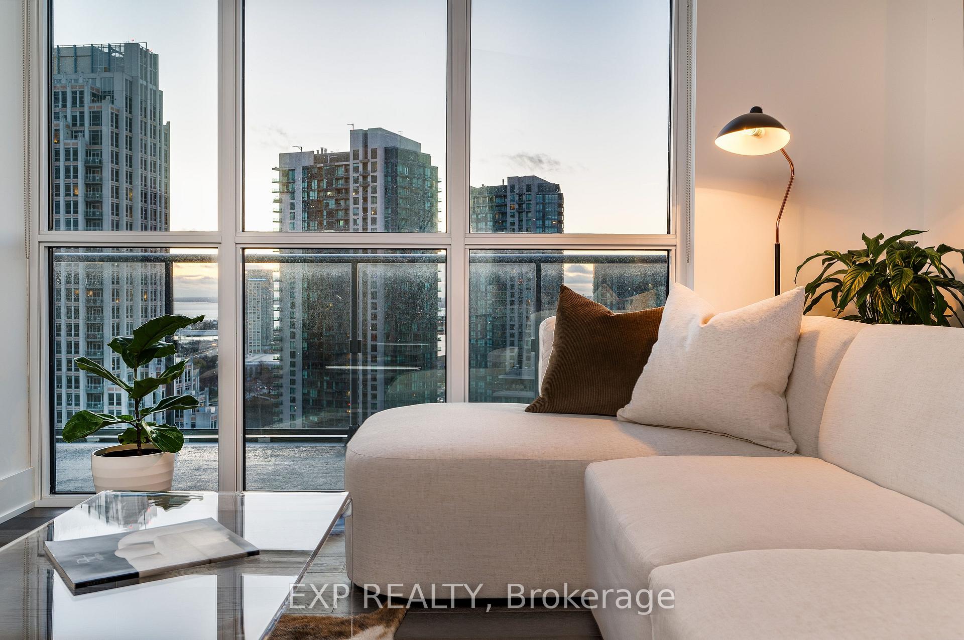 Photo 8 of Unit PH03, 38 Iannuzzi Street, Toronto, Waterfront Communities — HOMEH