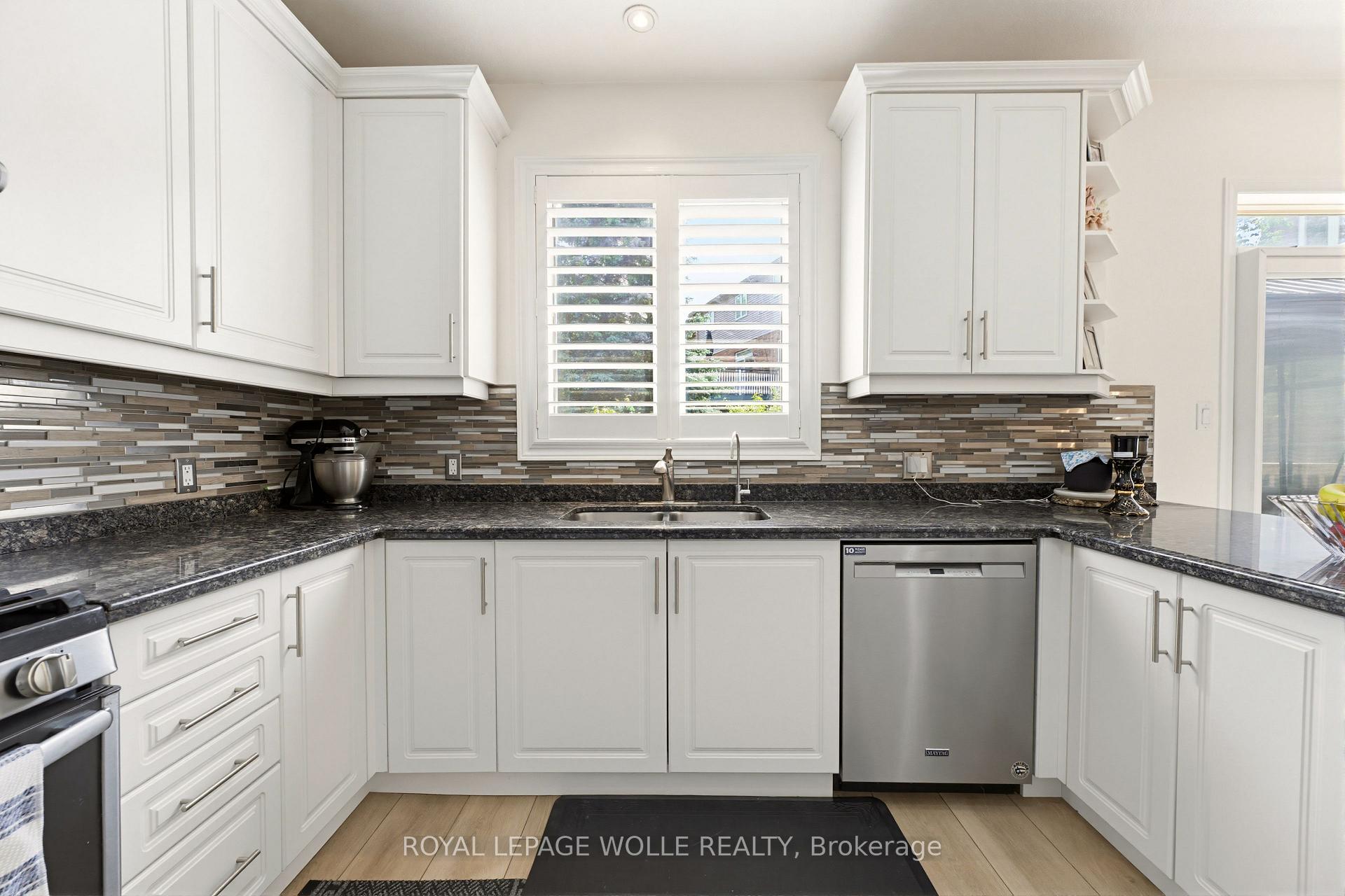 Photo 14 of 805 Munich Circle, Waterloo, Clair Hills — HOMEH