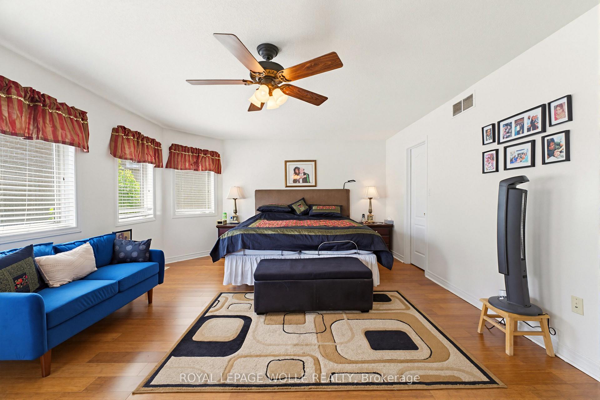 Photo 22 of 805 Munich Circle, Waterloo, Clair Hills — HOMEH