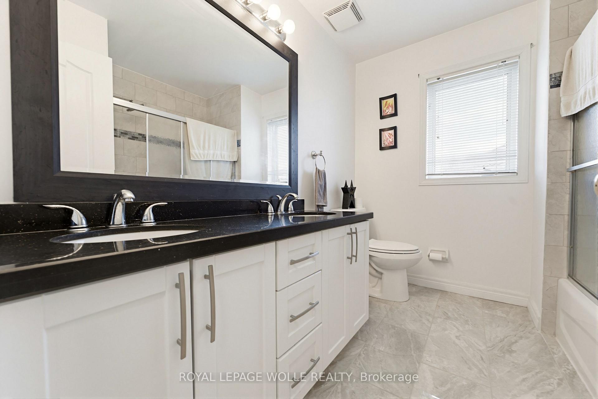 Photo 28 of 805 Munich Circle, Waterloo, Clair Hills — HOMEH
