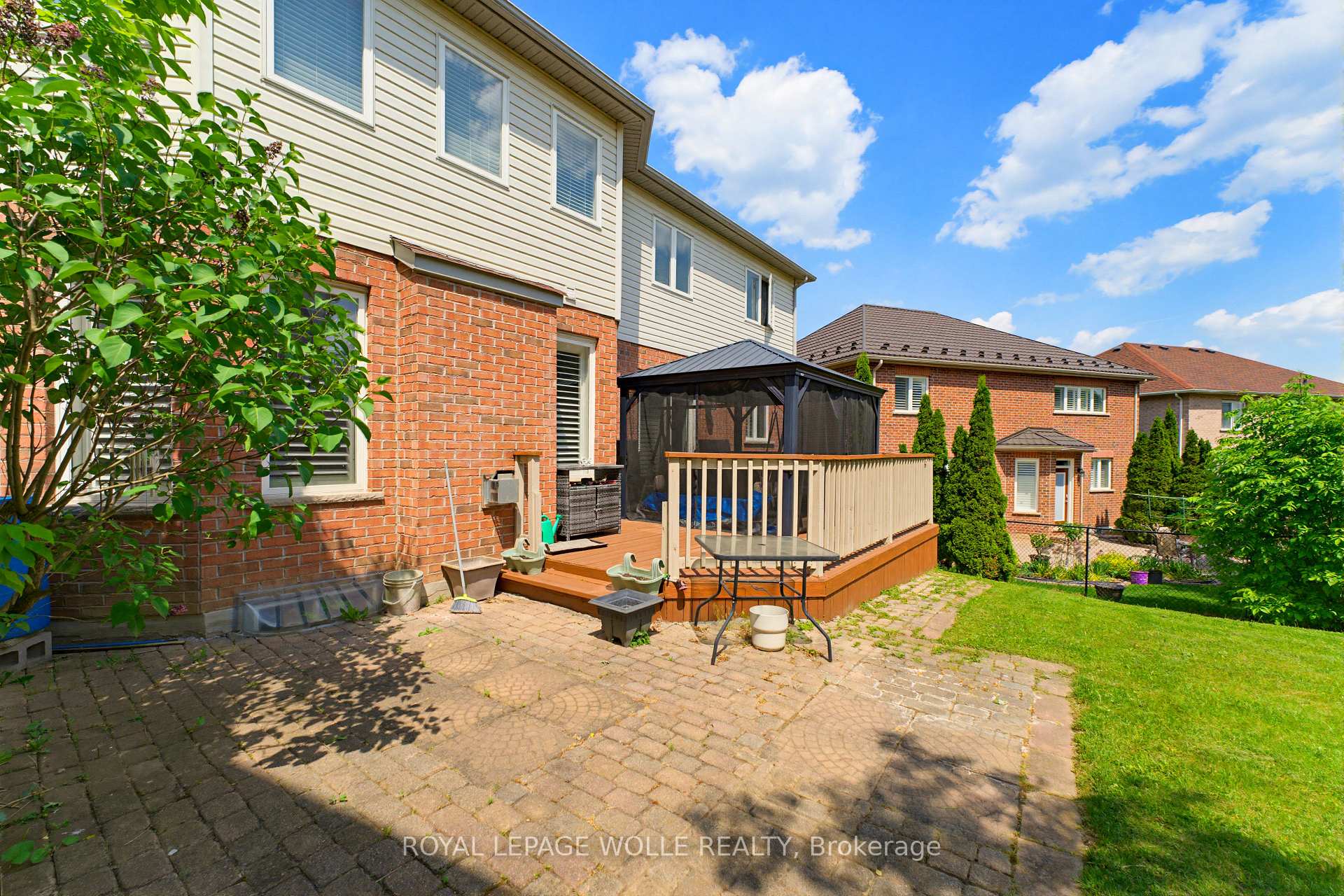 Photo 35 of 805 Munich Circle, Waterloo, Clair Hills — HOMEH
