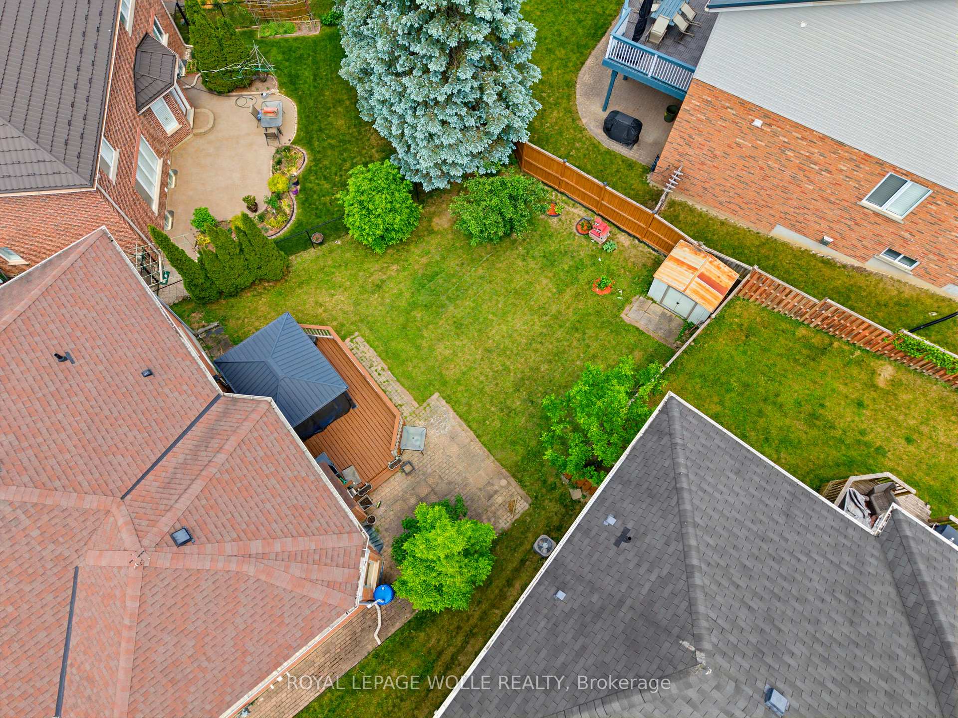Photo 41 of 805 Munich Circle, Waterloo, Clair Hills — HOMEH
