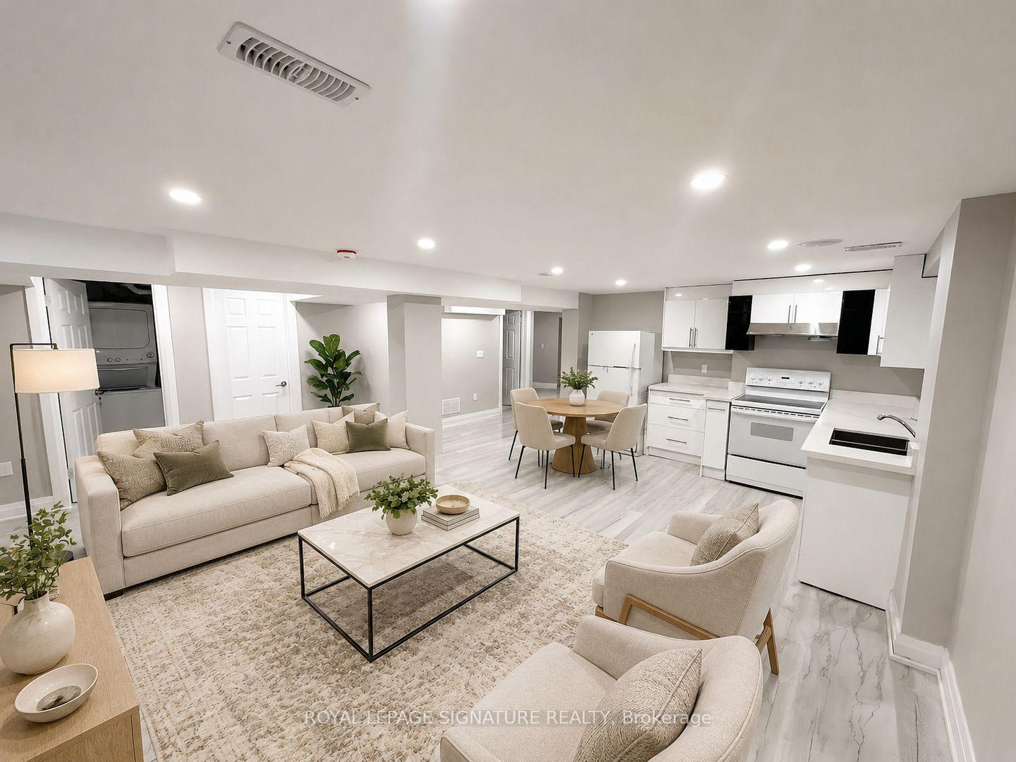 Photo 2 of 211 Maple Avenue, Richmond Hill, Harding — HOMEH
