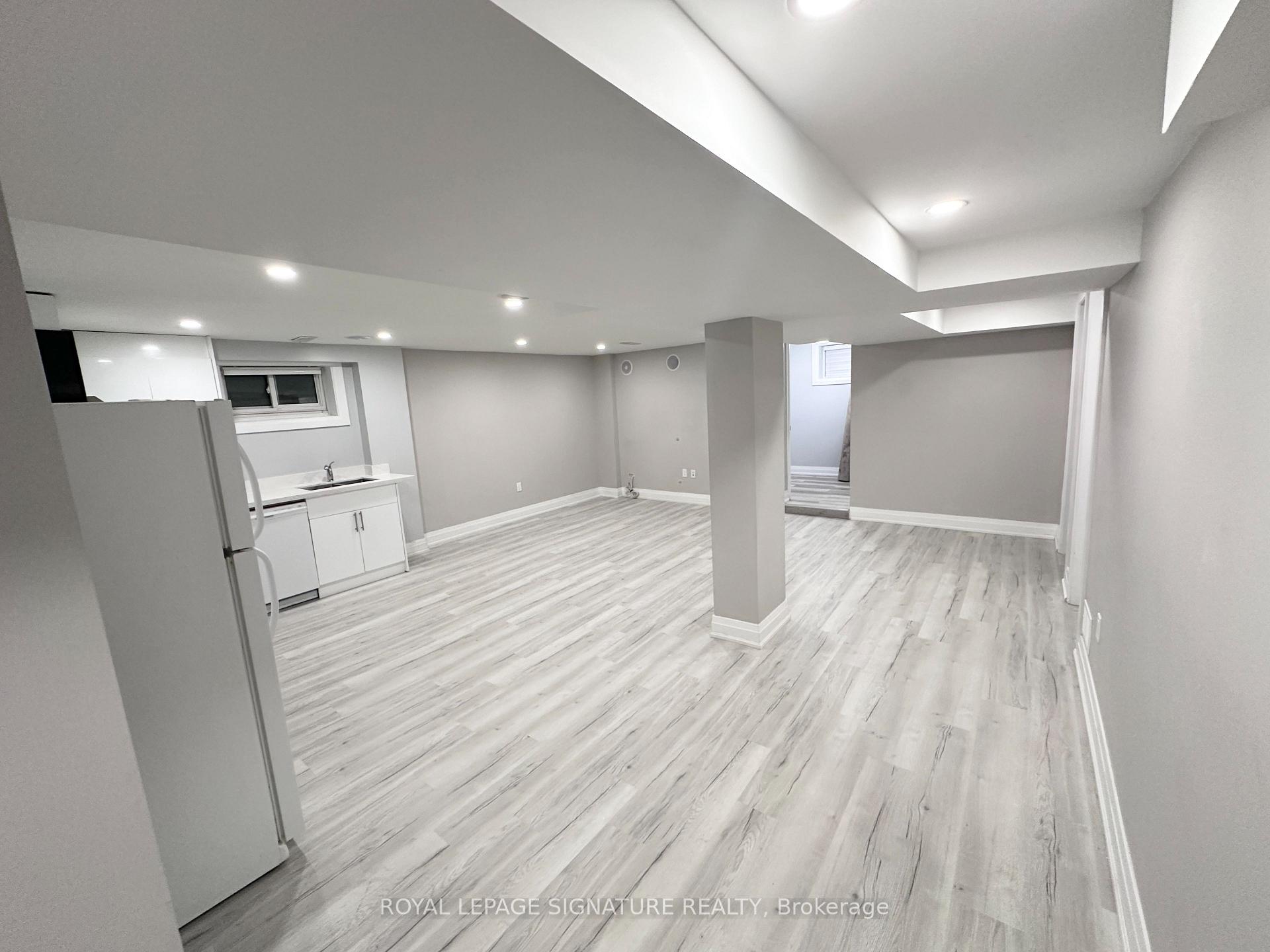 Photo 12 of 211 Maple Avenue, Richmond Hill, Harding — HOMEH