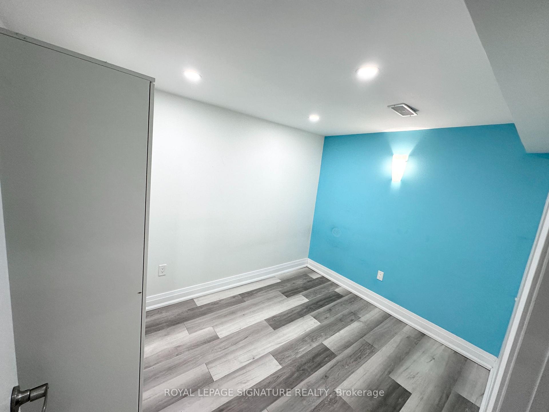 Photo 14 of 211 Maple Avenue, Richmond Hill, Harding — HOMEH