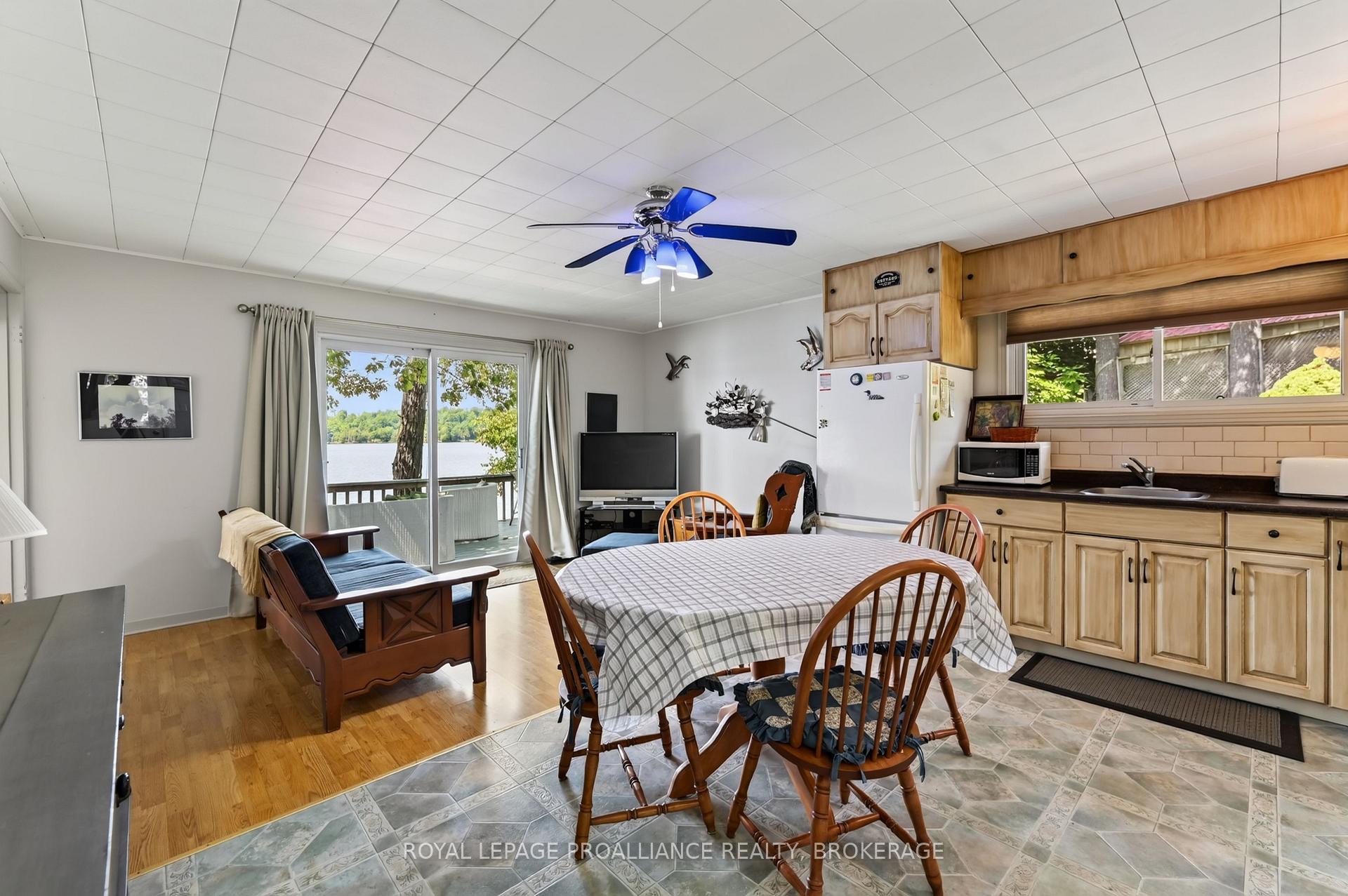 Photo 6 of 1403B Everett Lane, Frontenac, Frontenac South — HOMEH