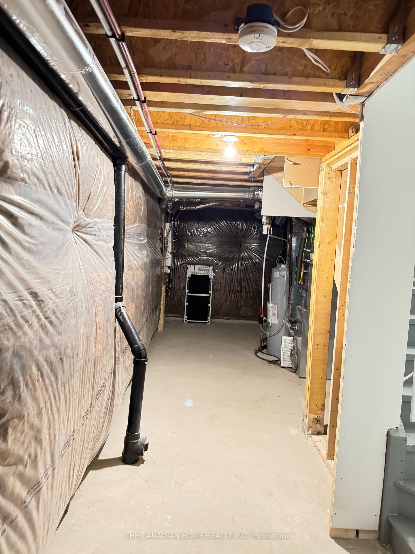 Photo 6 of Unit 2, 3 Tiveron Avenue, Caledon, Rural Caledon — HOMEH