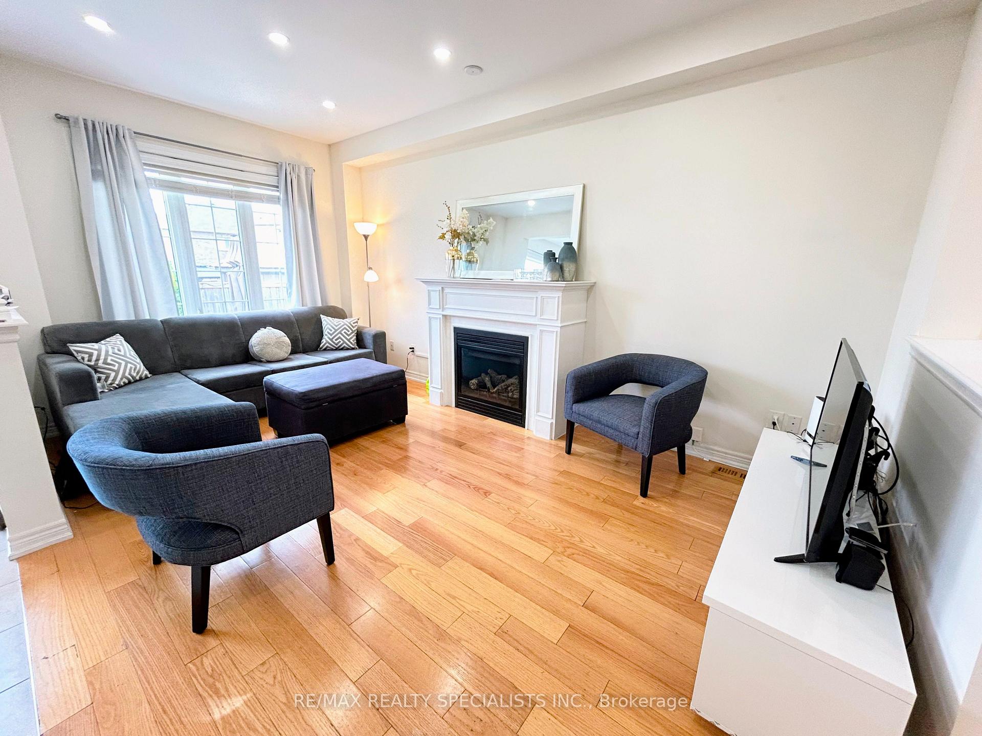 Photo 7 of 55 Dufay Road, Brampton, Northwest Brampton — HOMEH
