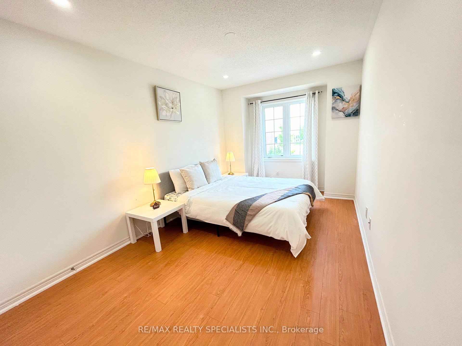 Photo 19 of 55 Dufay Road, Brampton, Northwest Brampton — HOMEH