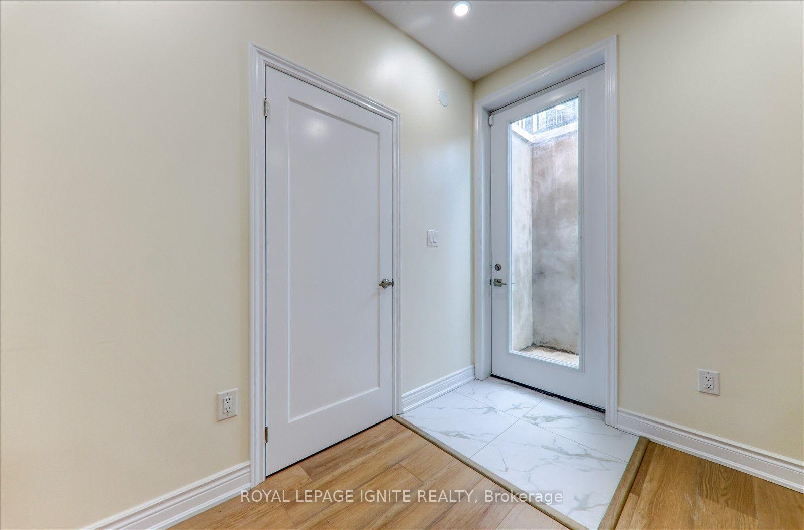 Photo 3 of Unit Bsmt, 17 Winthrop Crescent, Vaughan, Vellore Village — HOMEH