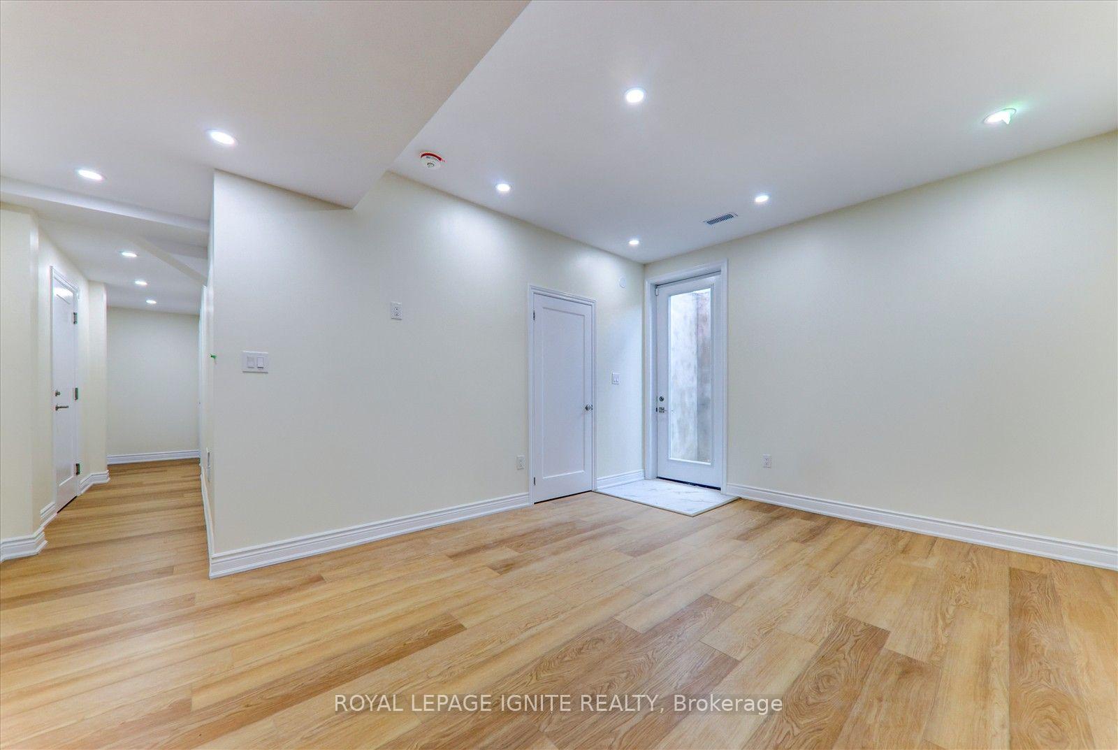 Photo 4 of Unit Bsmt, 17 Winthrop Crescent, Vaughan, Vellore Village — HOMEH