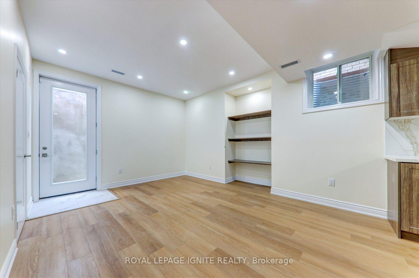 Photo 5 of Unit Bsmt, 17 Winthrop Crescent, Vaughan, Vellore Village — HOMEH