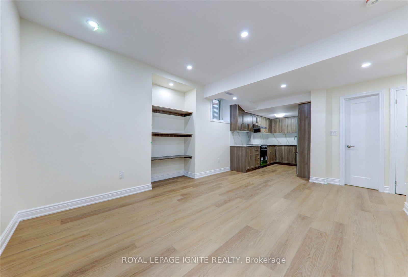 Photo 6 of Unit Bsmt, 17 Winthrop Crescent, Vaughan, Vellore Village — HOMEH
