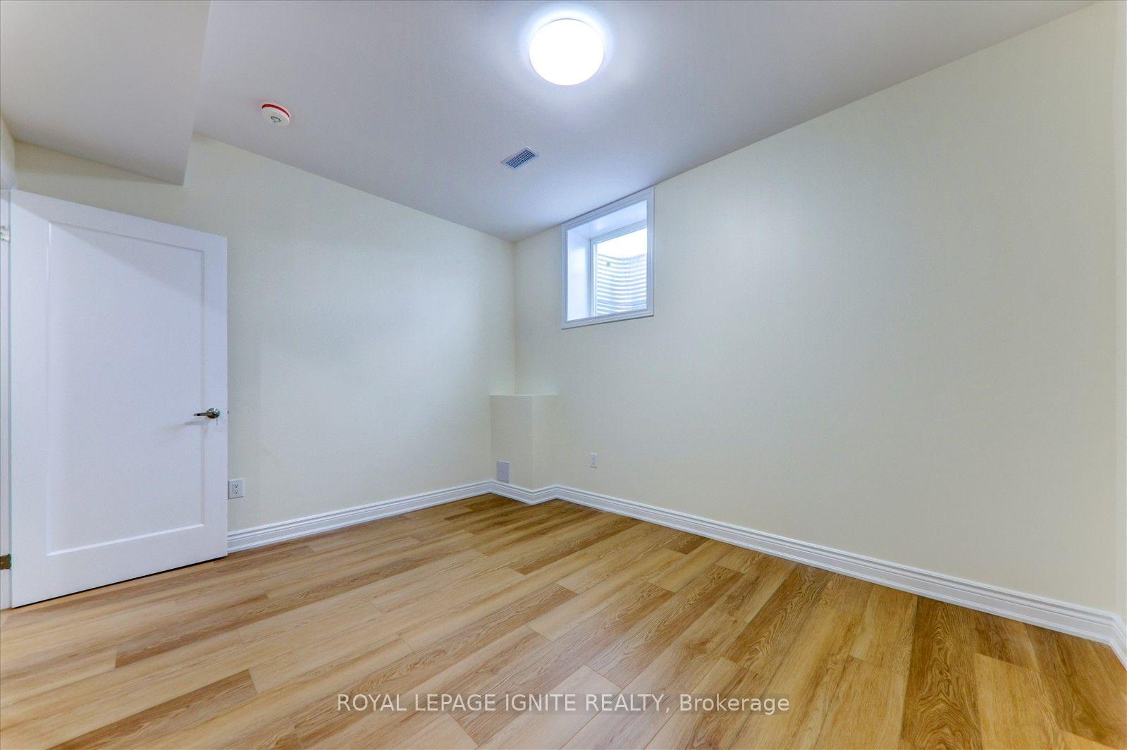 Photo 13 of Unit Bsmt, 17 Winthrop Crescent, Vaughan, Vellore Village — HOMEH