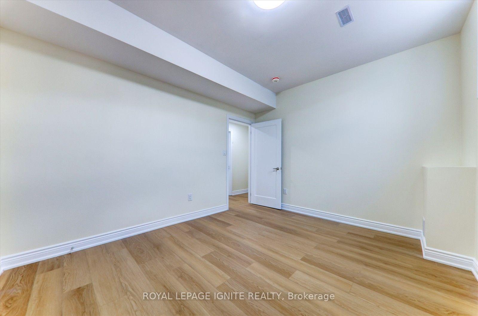 Photo 14 of Unit Bsmt, 17 Winthrop Crescent, Vaughan, Vellore Village — HOMEH