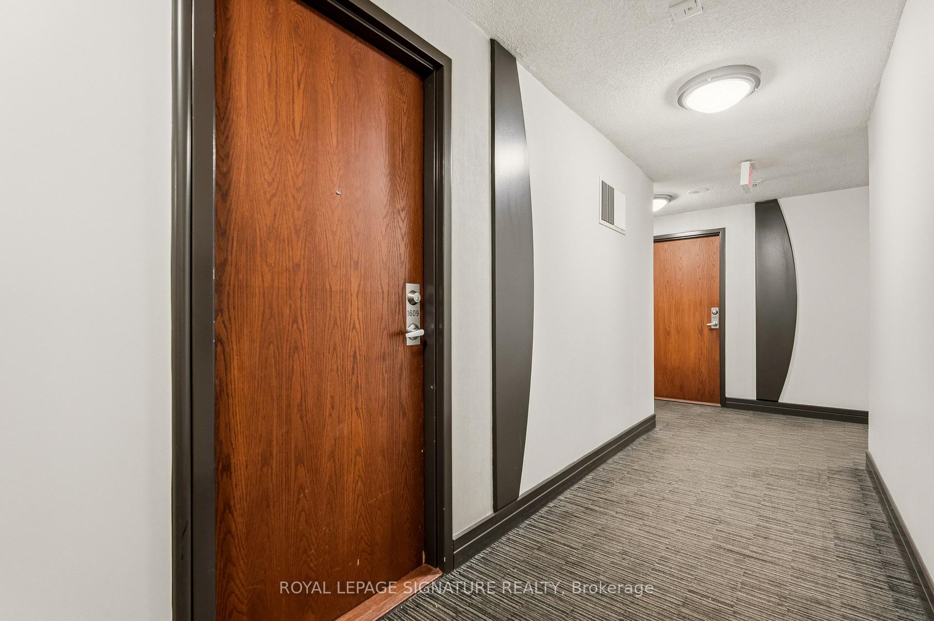 Photo 9 of Unit 1609, 16 Harrison Garden Boulevard, North York, Willowdale East — HOMEH
