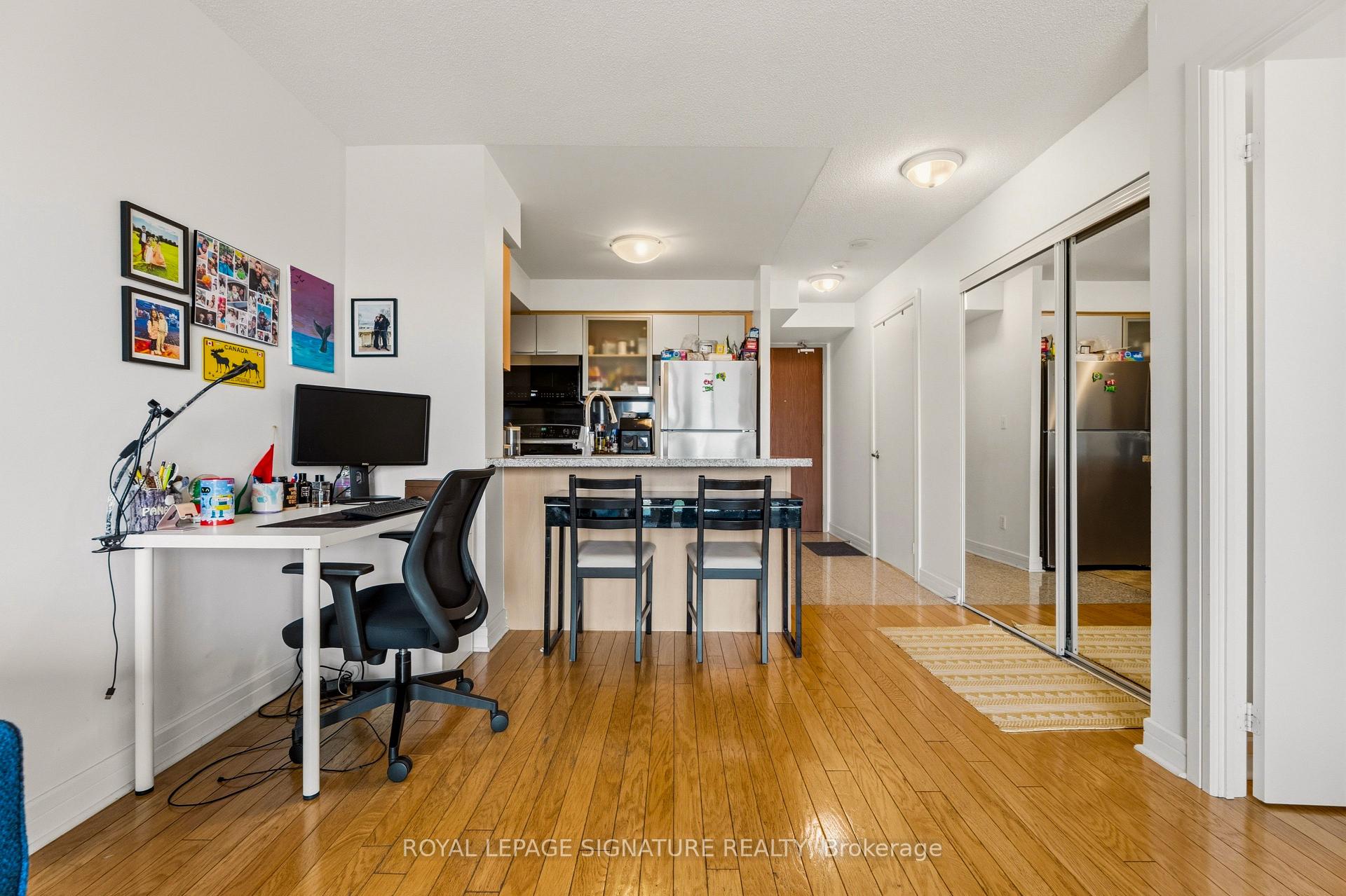 Photo 17 of Unit 1609, 16 Harrison Garden Boulevard, North York, Willowdale East — HOMEH