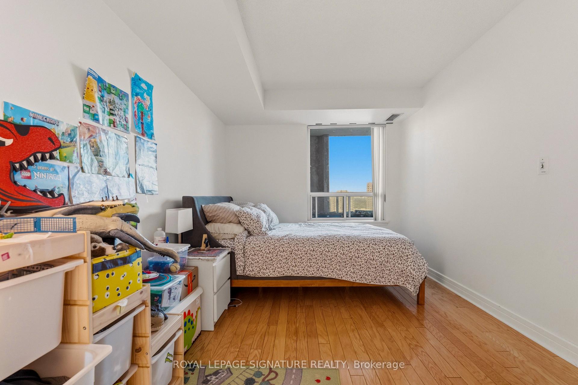 Photo 23 of Unit 1609, 16 Harrison Garden Boulevard, North York, Willowdale East — HOMEH