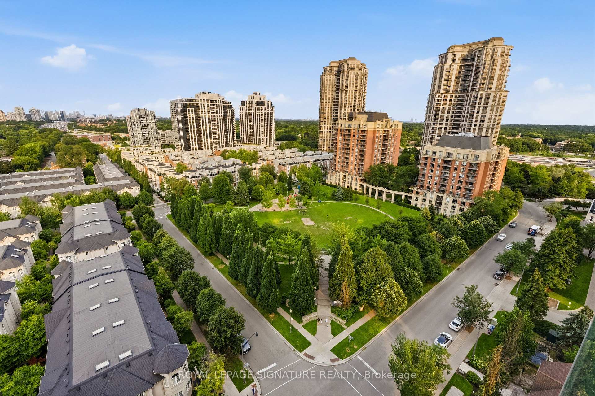 Photo 30 of Unit 1609, 16 Harrison Garden Boulevard, North York, Willowdale East — HOMEH