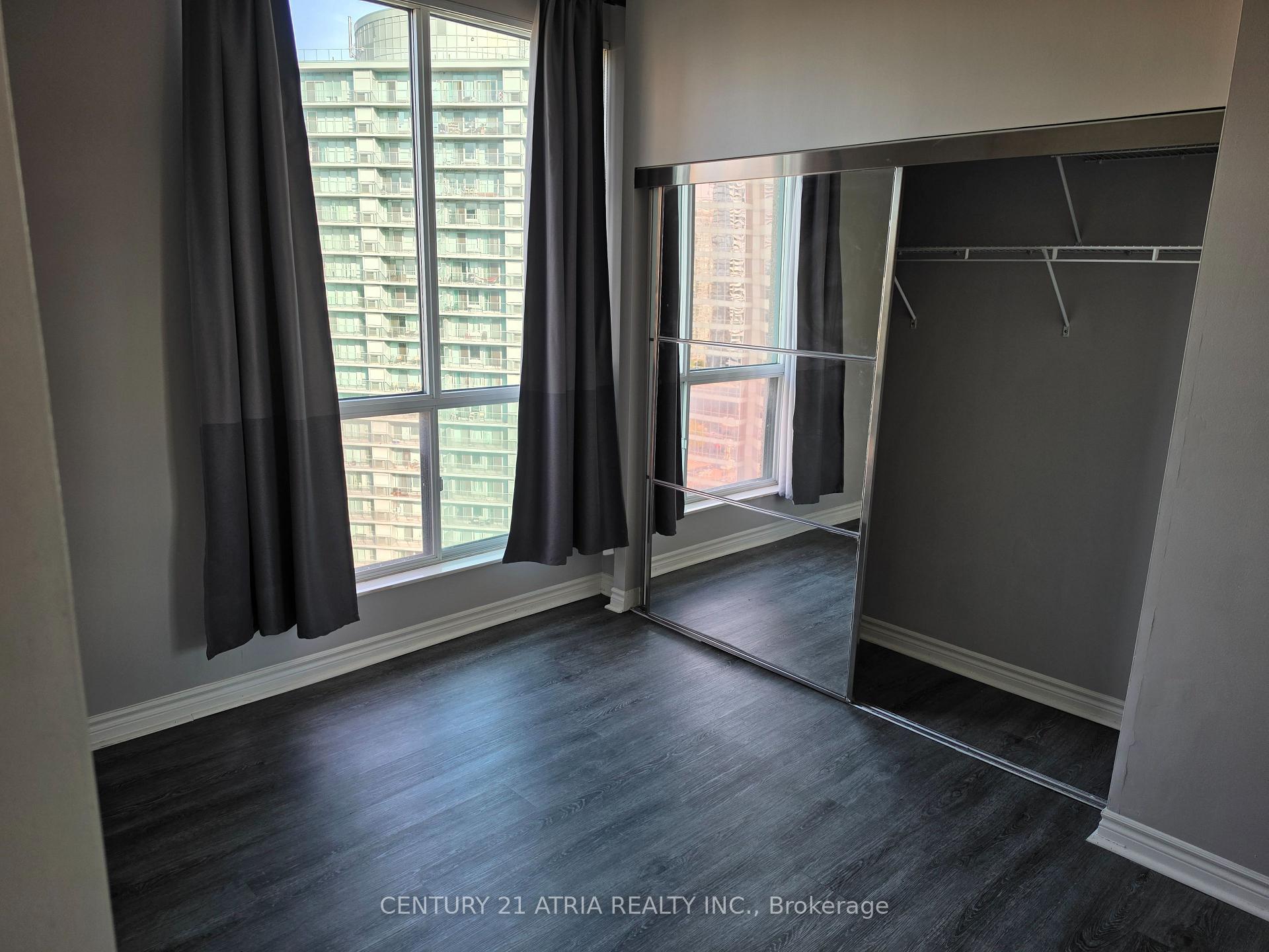 Photo 5 of Unit 2502, 7 Lorraine Drive, North York, Willowdale West — HOMEH
