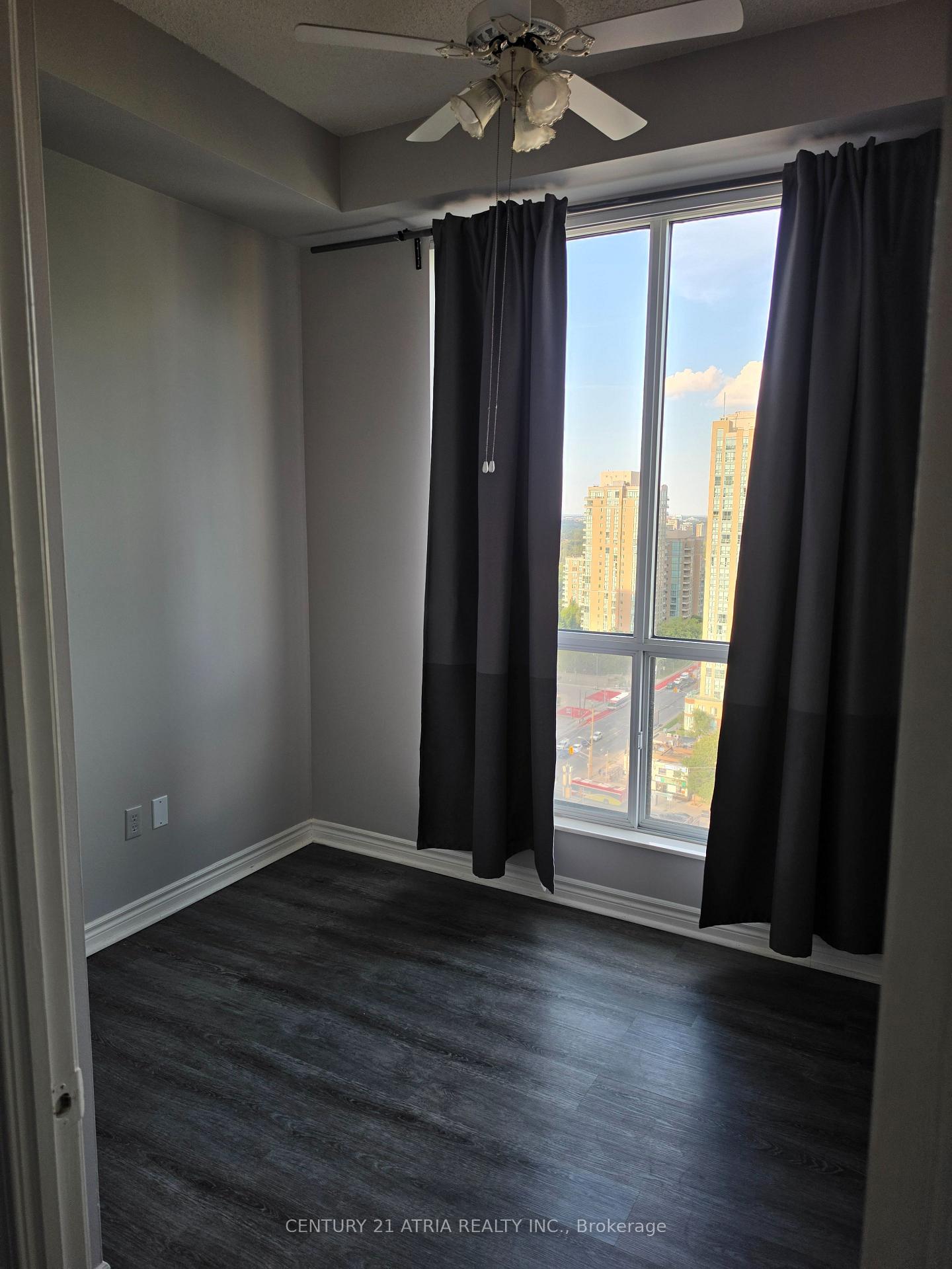 Photo 9 of Unit 2502, 7 Lorraine Drive, North York, Willowdale West — HOMEH