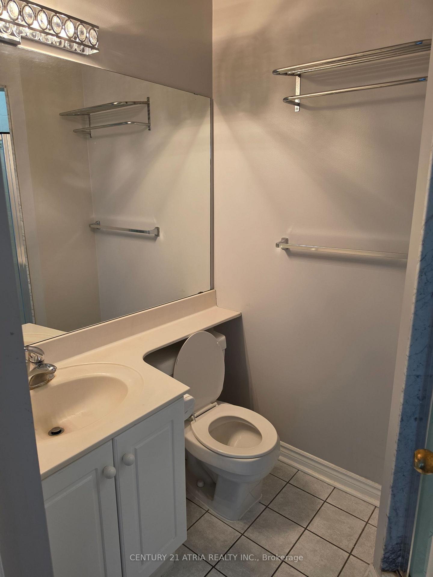 Photo 11 of Unit 2502, 7 Lorraine Drive, North York, Willowdale West — HOMEH