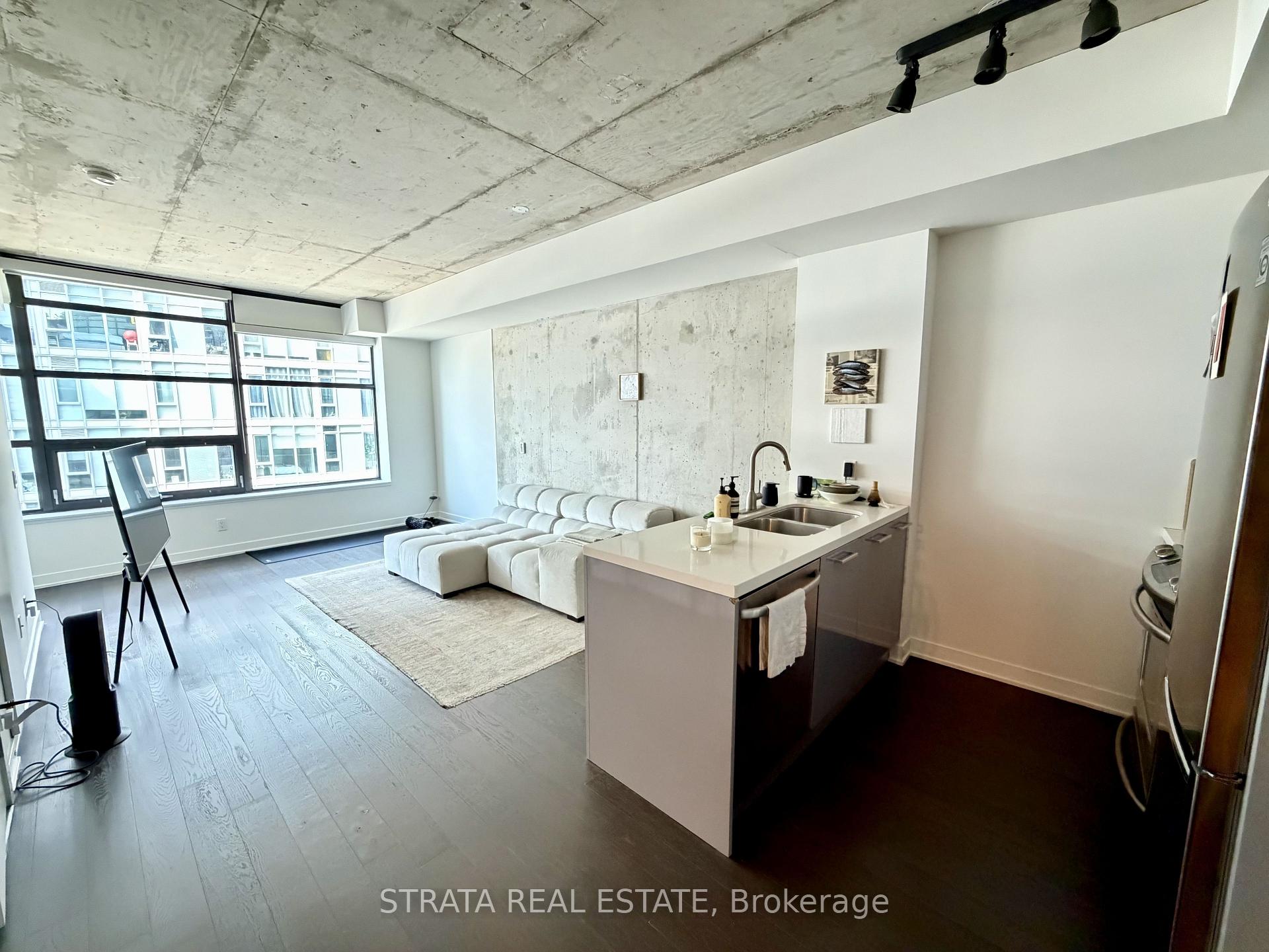 Photo 5 of Unit 606, 1201 Dundas Street E, Toronto, South Riverdale — HOMEH